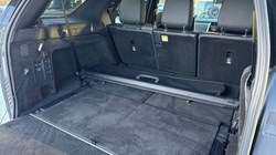 2023 (73) LAND ROVER DISCOVERY 3.0 D300 Dynamic HSE 5dr Auto 4919847