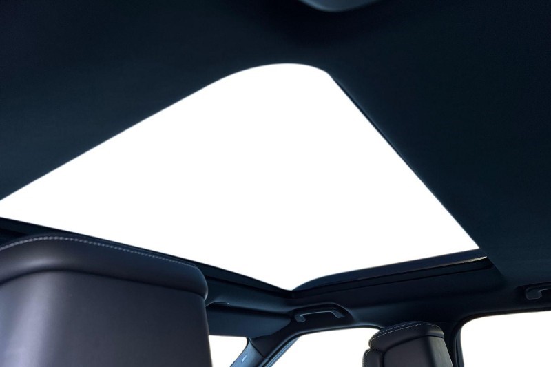 2023 (73) LAND ROVER DISCOVERY 3.0 D300 Dynamic HSE 5dr Auto 4919833