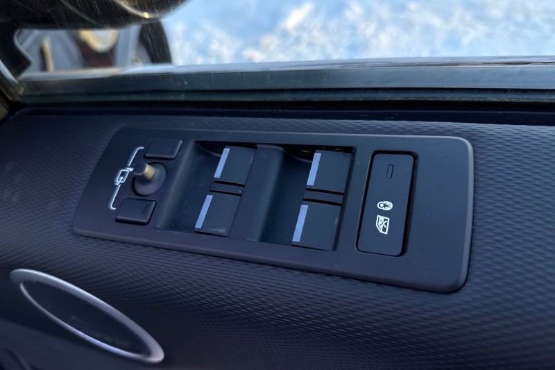 2023 (73) LAND ROVER DISCOVERY 3.0 D300 Dynamic HSE 5dr Auto 4919835