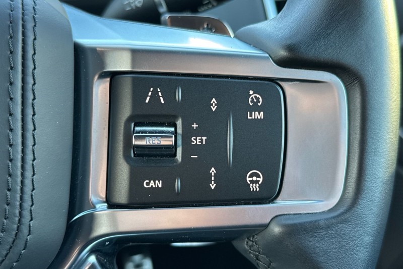 2023 (73) LAND ROVER DISCOVERY 3.0 D300 Dynamic HSE 5dr Auto 4919841