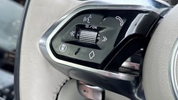 2024 (24) JAGUAR F-PACE 2.0 D200 R-Dynamic HSE Black 5dr Auto AWD 4687275