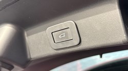 2024 (24) JAGUAR F-PACE 2.0 D200 R-Dynamic HSE Black 5dr Auto AWD 4687285