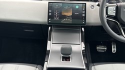 2024 (24) LAND ROVER RANGE ROVER EVOQUE 2.0 D200 Dynamic SE 5dr Auto 4680711