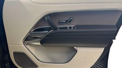 2024 (73) LAND ROVER RANGE ROVER 3.0 P550e Autobiography 4dr Auto 4630645