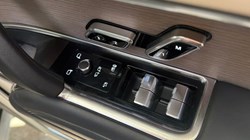 2024 (73) LAND ROVER RANGE ROVER 3.0 P550e Autobiography 4dr Auto 4630646