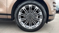 2024 (24) LAND ROVER RANGE ROVER EVOQUE 2.0 D200 Dynamic HSE 5dr Auto 4651353