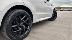 2022 (72) LAND ROVER RANGE ROVER SPORT 3.0 D300 Dynamic SE 5dr Auto 4651545
