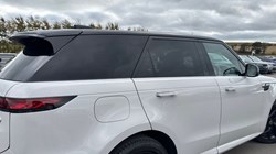 2022 (72) LAND ROVER RANGE ROVER SPORT 3.0 D300 Dynamic SE 5dr Auto 4651548