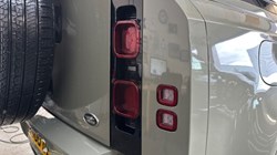 2022 (72) LAND ROVER DEFENDER 2.0 P400e X-Dynamic S 110 5dr Auto 4611951