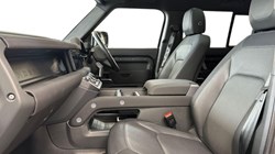 2022 (72) LAND ROVER DEFENDER 2.0 P400e X-Dynamic S 110 5dr Auto 4611910