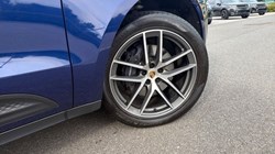 2022 (22) PORSCHE MACAN 5dr PDK 4622387