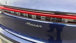 2022 (22) PORSCHE MACAN 5dr PDK 4622383