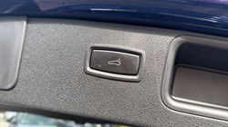 2022 (22) PORSCHE MACAN 5dr PDK 4622378