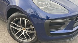2022 (22) PORSCHE MACAN 5dr PDK 4622380