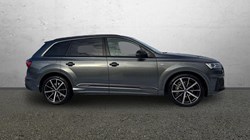 2022 (72) AUDI Q7 55 TFSI Quattro Black Edition 5dr Tiptronic 4798059