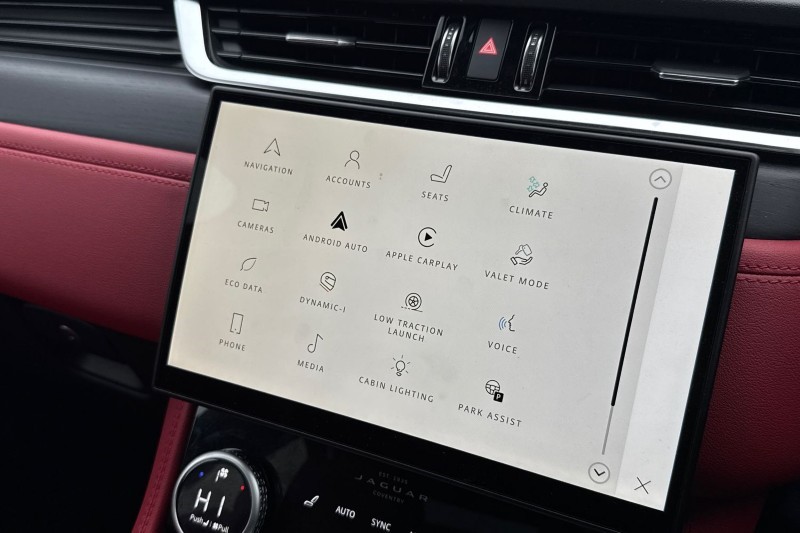2024 (74) JAGUAR F-PACE 2.0 D200 R-Dynamic HSE Black 90th Anniv 5dr Auto 4747837