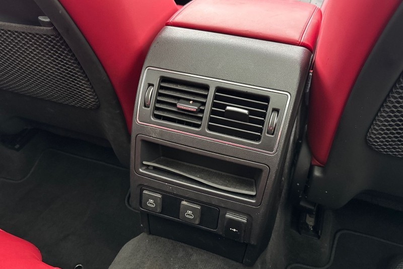 2024 (74) JAGUAR F-PACE 2.0 D200 R-Dynamic HSE Black 90th Anniv 5dr Auto 4747804