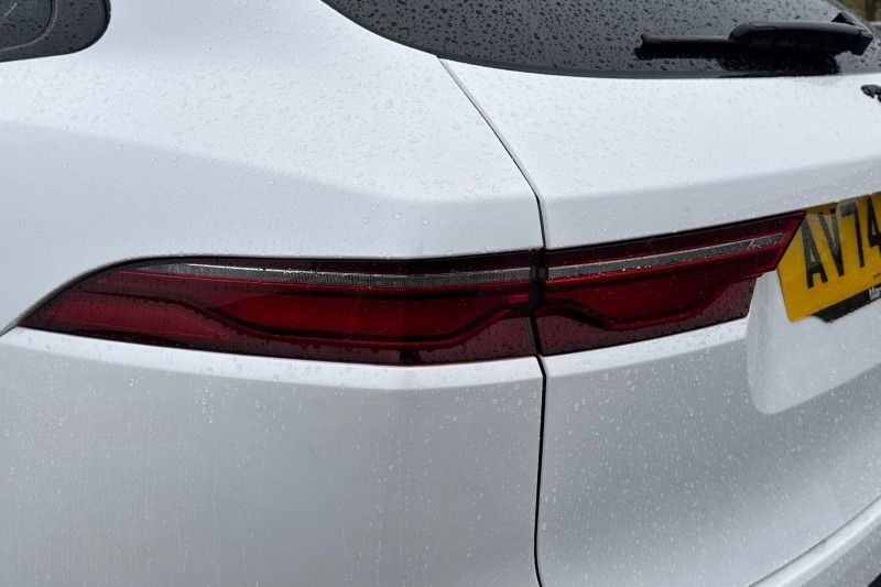 2024 (74) JAGUAR F-PACE 2.0 D200 R-Dynamic HSE Black 90th Anniv 5dr Auto 4747805