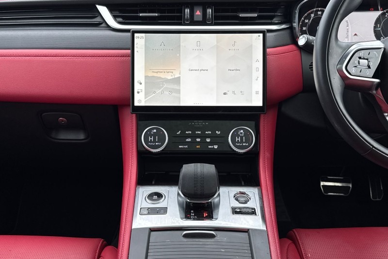 2024 (74) JAGUAR F-PACE 2.0 D200 R-Dynamic HSE Black 90th Anniv 5dr Auto 4747800