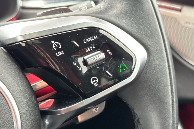 2024 (74) JAGUAR F-PACE 2.0 D200 R-Dynamic HSE Black 90th Anniv 5dr Auto 4747838