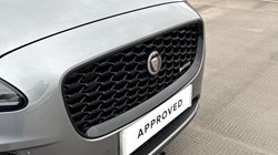 2022 (72) JAGUAR E-PACE 1.5 P300e R-Dynamic SE 5dr Auto 4676987