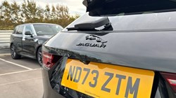 2023 (73) JAGUAR F-PACE 2.0 D200 R-Dynamic SE Black 5dr Auto AWD 4652382