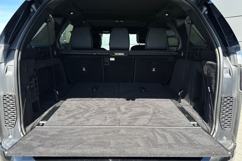 2025 (75) LAND ROVER DISCOVERY 3.0 D350 Dynamic SE 5dr Auto 5261960