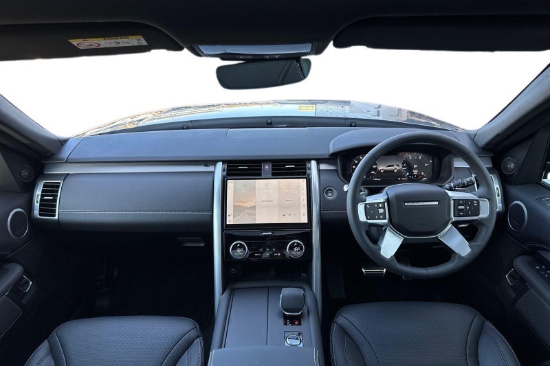 2025 (75) LAND ROVER DISCOVERY 3.0 D350 Dynamic SE 5dr Auto 5261959