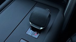 2025 (75) LAND ROVER DISCOVERY 3.0 D350 Dynamic SE 5dr Auto 5261963