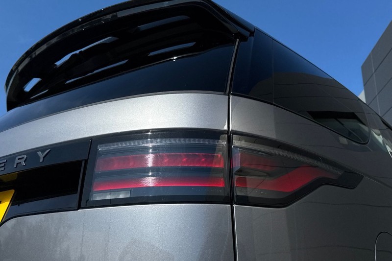 2025 (75) LAND ROVER DISCOVERY 3.0 D350 Dynamic SE 5dr Auto 5261997