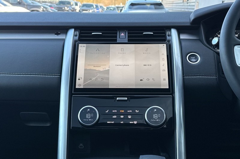 2025 (75) LAND ROVER DISCOVERY 3.0 D350 Dynamic SE 5dr Auto 5261964