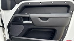 2023 (73) LAND ROVER COMMERCIAL DEFENDER 3.0 D250 Hard Top Auto 4670947