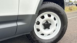 2023 (73) LAND ROVER COMMERCIAL DEFENDER 3.0 D250 Hard Top Auto 4670968