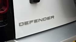 2023 (73) LAND ROVER COMMERCIAL DEFENDER 3.0 D250 Hard Top Auto 4670965