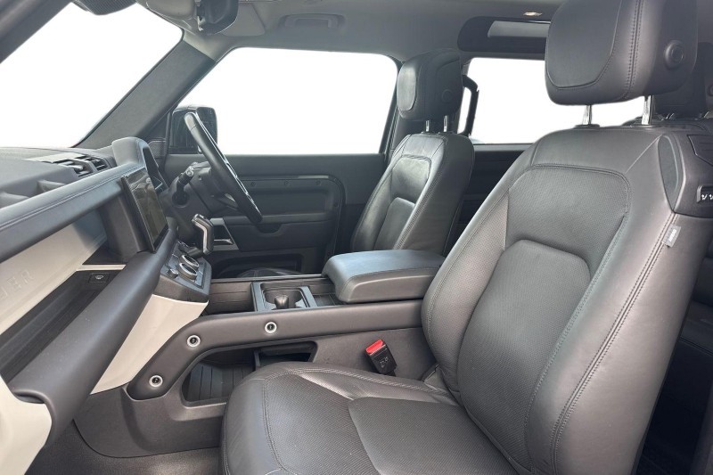 2023 (23) LAND ROVER DEFENDER 3.0 D250 HSE 90 3dr Auto 4735717