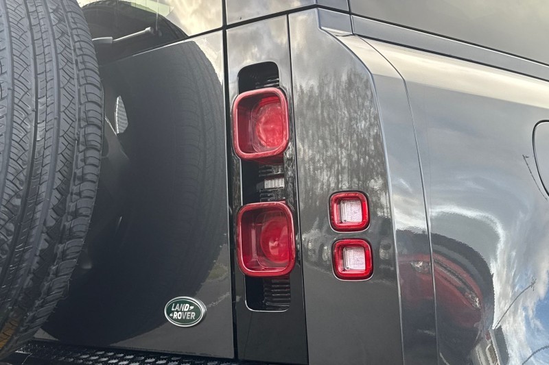 2023 (23) LAND ROVER DEFENDER 3.0 D250 HSE 90 3dr Auto 4735754