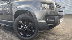 2023 (23) LAND ROVER DEFENDER 3.0 D250 HSE 90 3dr Auto 4735749