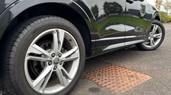 2020 (20) AUDI Q3 35 TDI S Line 5dr S Tronic 4670840