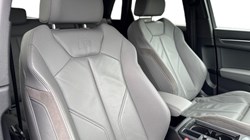 2020 (20) AUDI Q3 35 TDI S Line 5dr S Tronic 4670824