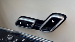 2023 (73) LAND ROVER RANGE ROVER 4.4 P530 V8 SV 4dr Auto 4690084