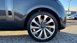 2023 (73) LAND ROVER RANGE ROVER 4.4 P530 V8 SV 4dr Auto 4690068