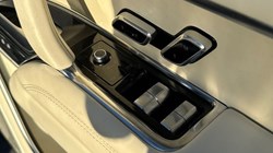 2023 (73) LAND ROVER RANGE ROVER 4.4 P530 V8 SV 4dr Auto 4690083