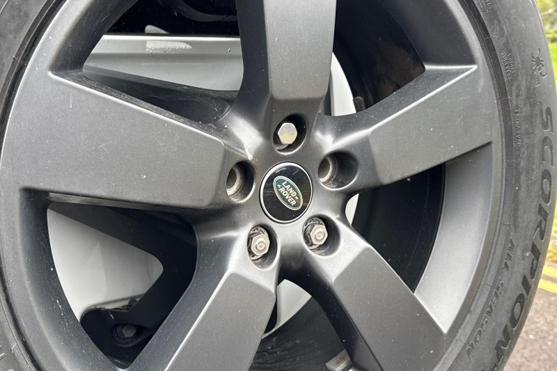 2022 (72) LAND ROVER DEFENDER 3.0 D300 X-Dynamic HSE 110 5dr Auto 4670456