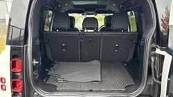 2022 (72) LAND ROVER DEFENDER 3.0 D300 X-Dynamic HSE 110 5dr Auto 4670430