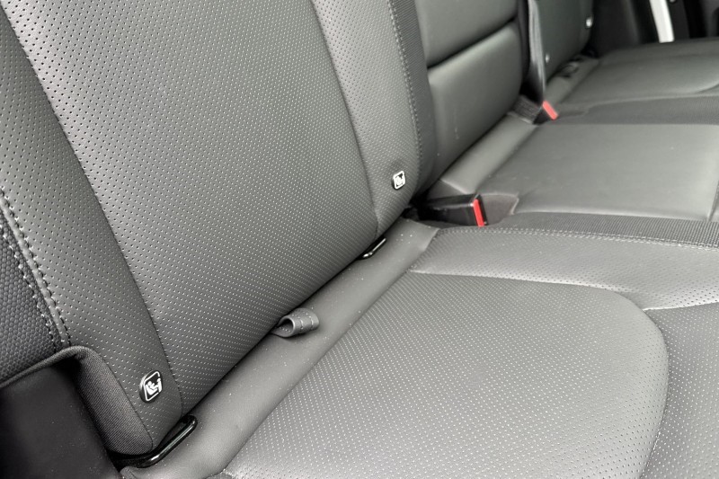 2022 (72) LAND ROVER DEFENDER 3.0 D300 X-Dynamic HSE 110 5dr Auto 4670451