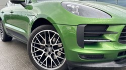 2020 (70) PORSCHE MACAN 5dr PDK 4687390