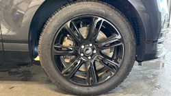 2023 (23) LAND ROVER RANGE ROVER VELAR 3.0 D300 MHEV R-Dynamic SE 5dr Auto 4695863