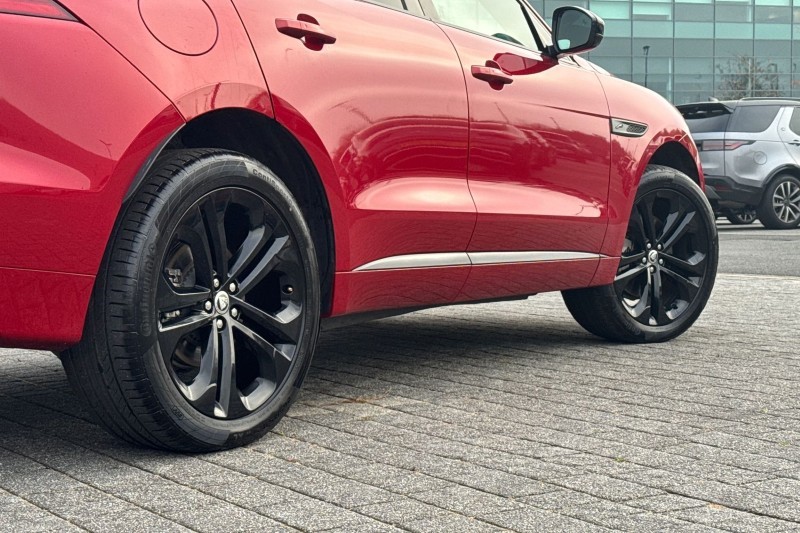 2024 (73) JAGUAR F-PACE 2.0 D200 R-Dynamic HSE Black 5dr Auto AWD 4758656