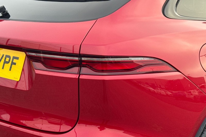 2024 (73) JAGUAR F-PACE 2.0 D200 R-Dynamic HSE Black 5dr Auto AWD 4758655