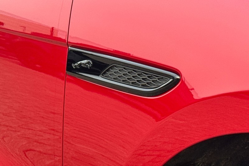 2024 (73) JAGUAR F-PACE 2.0 D200 R-Dynamic HSE Black 5dr Auto AWD 4758625